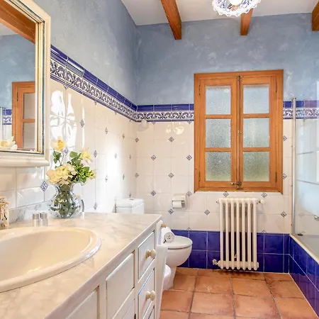 Les Figueres By Homevillas360 *