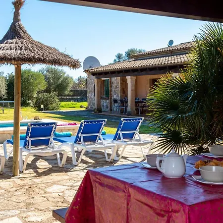 Les Figueres By Homevillas360