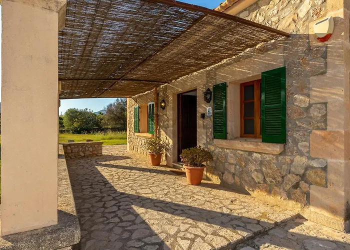 Les Figueres By Homevillas360 פוינסה