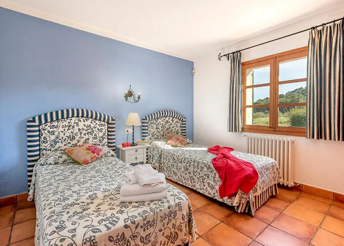 Les Figueres By Homevillas360 別荘 ポレンサ